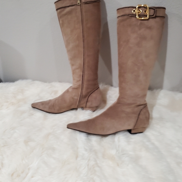 Prada 36.5 Calzature Donna color Desert Suede (Now Vintage) But Current Trend - Picture 10 of 16